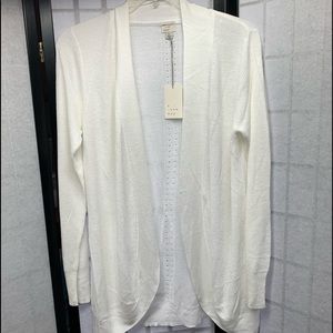 T20-117  NWT- white open front cardigan